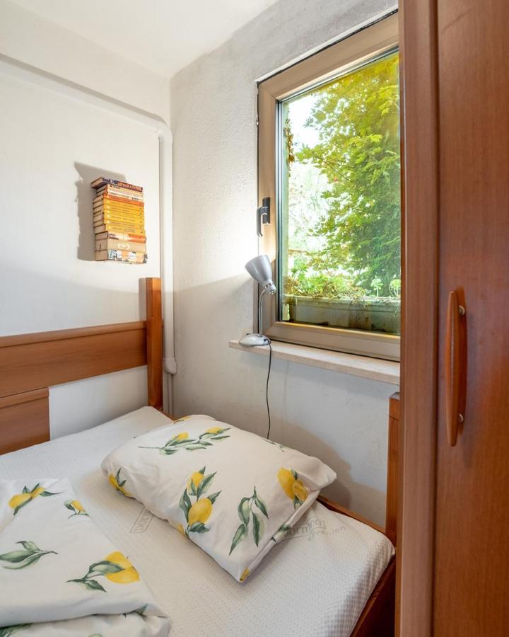 Apartment Ruj Замбратия Экстерьер фото