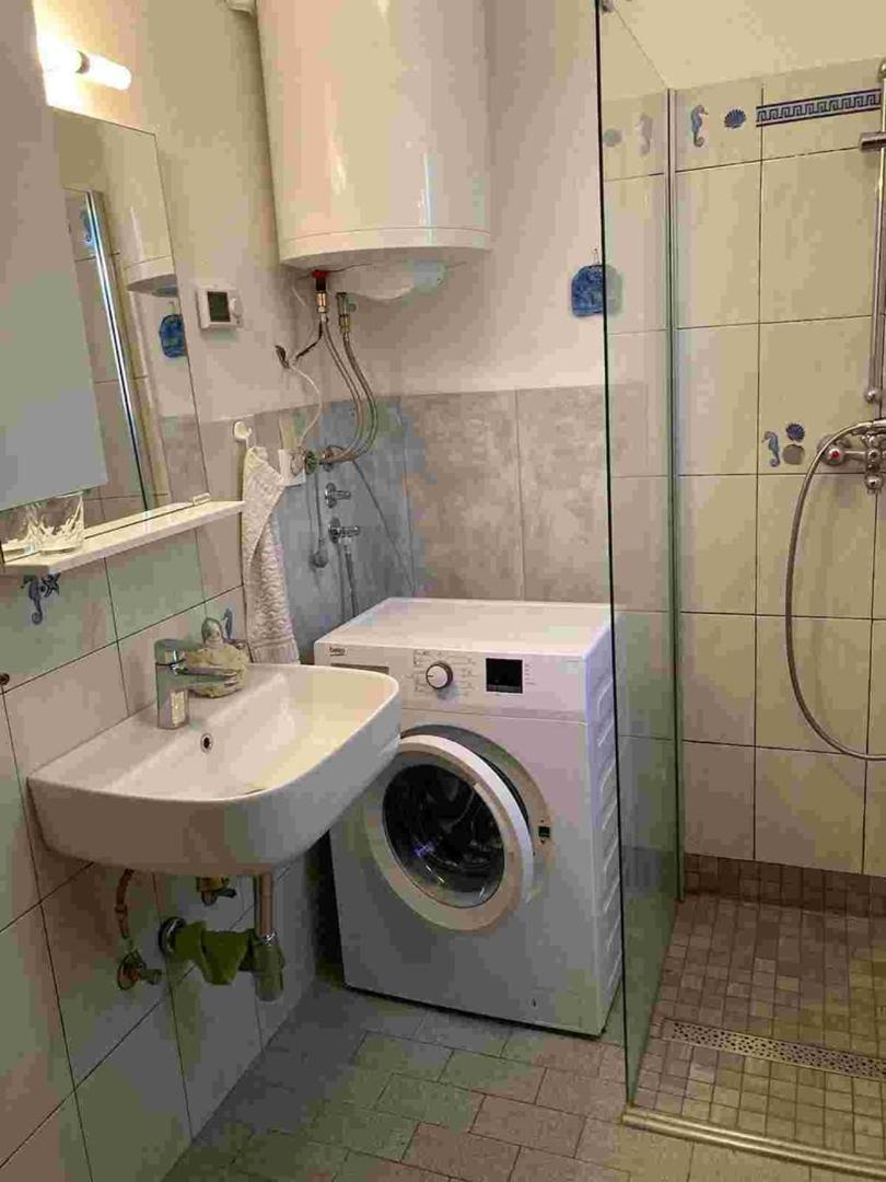 Apartment Ruj Замбратия Экстерьер фото